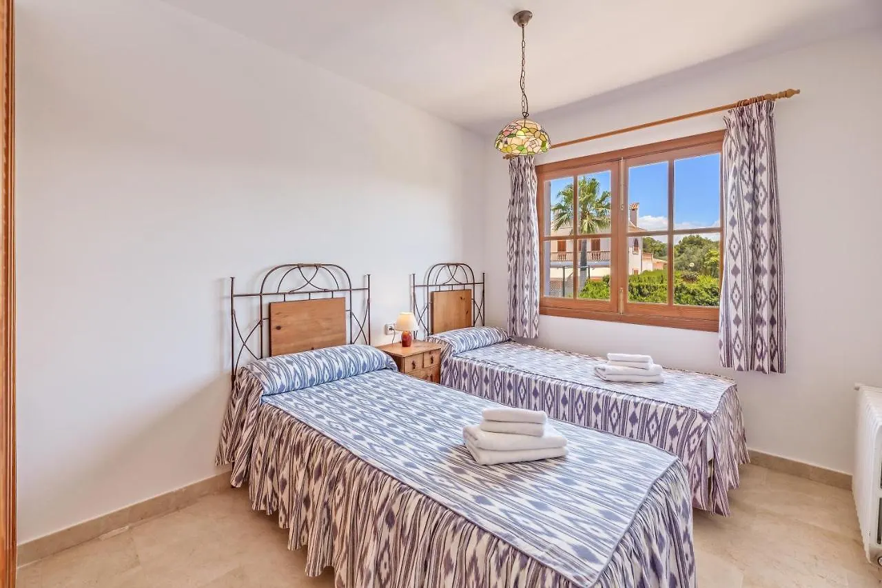 Holiday home Villa Isabel Campos  Spain
